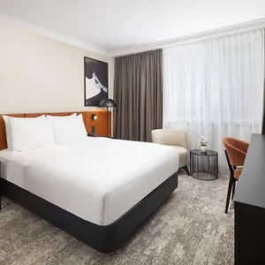 Hilton 5*, Düsseldorf Alemanha