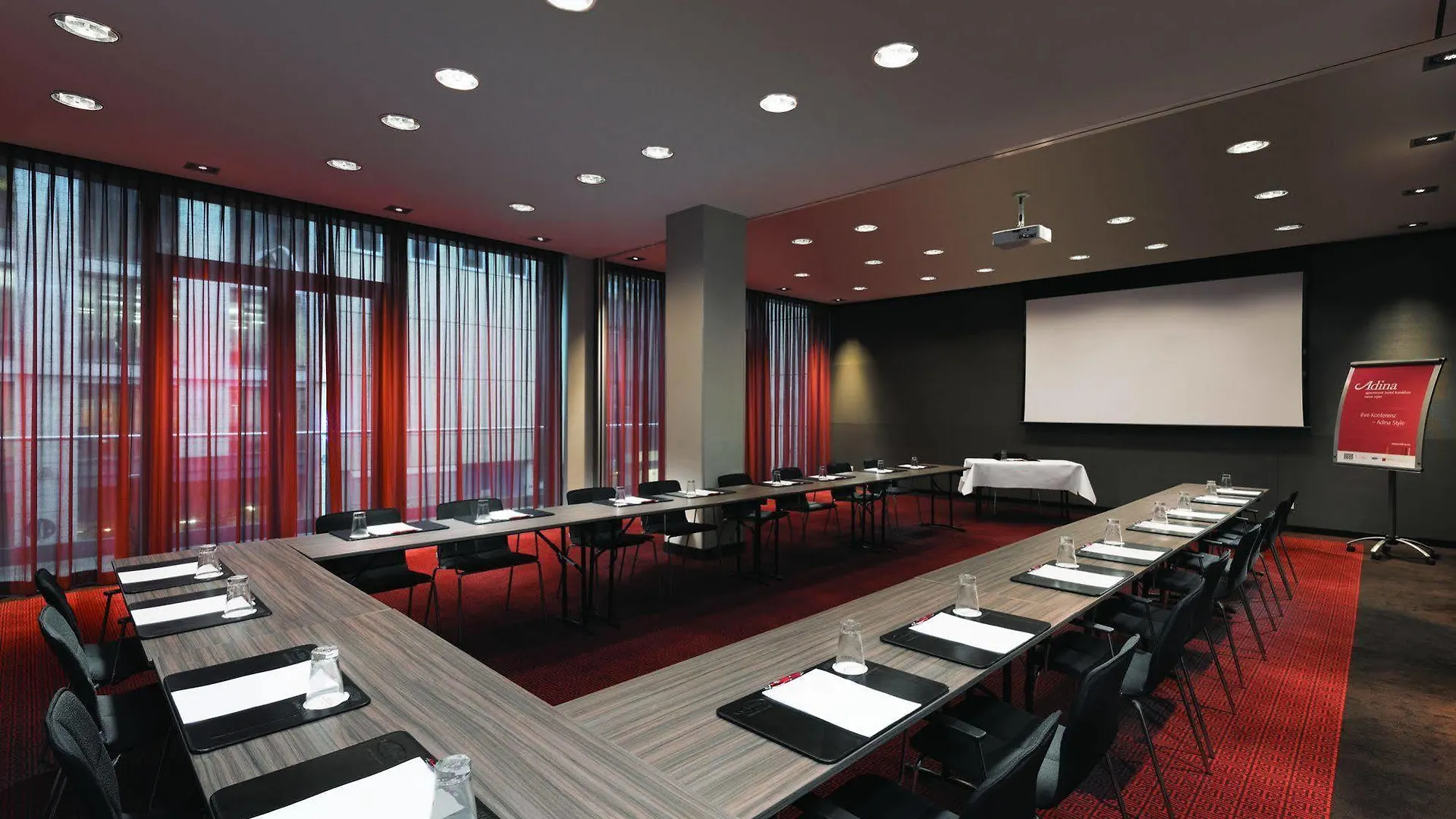 Adina Apartment Hotel Frankfurt Neue Oper Francoforte sul Meno 4*,  Germania